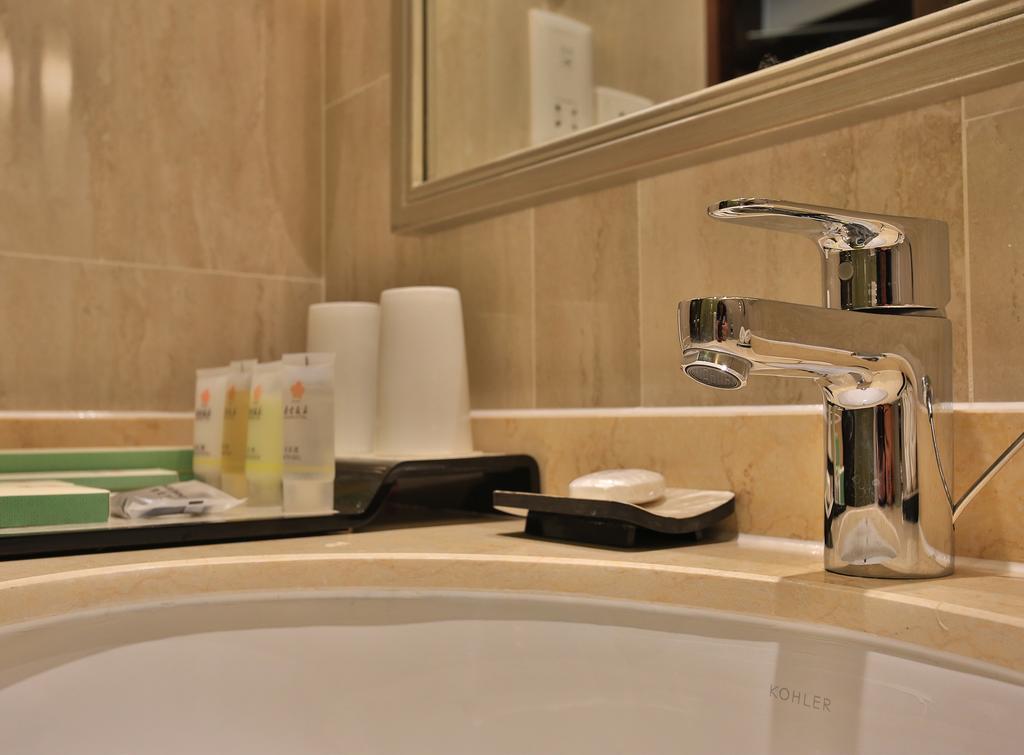 Jinjiang Nanjing Hotel Екстериор снимка